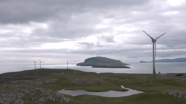 Ecology Energy Wind Generators Oceanic Wind Turbines Coastal Windmill Farm — Vídeo de stock