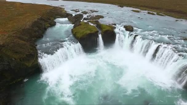 Hermosa Poderosa Cascada Godafoss Norte Islandia — Vídeos de Stock