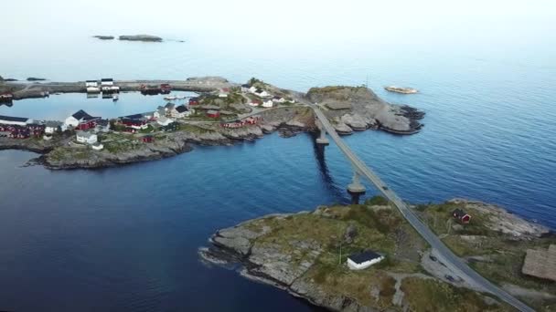 Perjalanan Norwegia Rekaman Jembatan Drone Udara Reine Kepulauan Lofoton Pemandangan — Stok Video