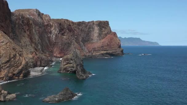 Прекрасна Природа Островів Мадейра Португалія Скелі Мальовничі Береги Вулканічного Острова — стокове відео