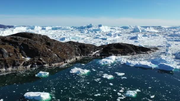 Ледяная Пустыня Зимний Пейзаж Полярного Ледника Воздушная Панорама Замерзший Океан — стоковое видео
