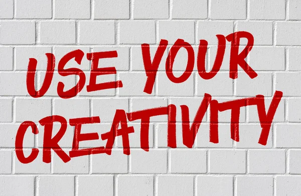 Graffiti Uma Parede Tijolo Use Sua Criatividade — Fotografia de Stock