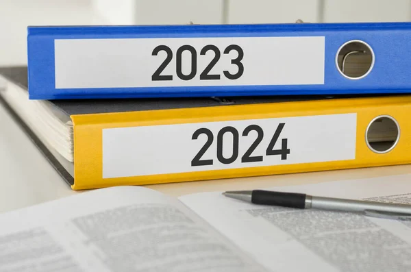 라벨이있는 2023 2024 — 스톡 사진