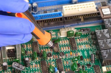 Hasarlı elektronik devre tamiri