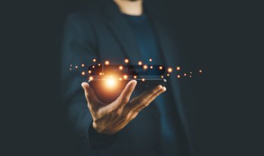 İnternet teknolojisinde akıllı telefon arama motoru