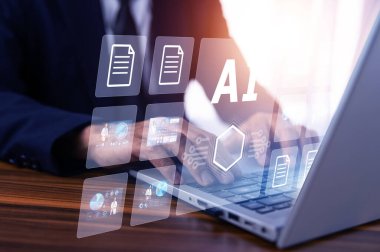 AI belge yönetim sistemleri belgeleri otomatik olarak kategorize eder ve düzenler, hızlı ve etkili bir şekilde geri alınmasını sağlar.