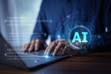 İşadamı, şifre güvenliğini arttırmak ve hassas verileri korumak için yapay zeka teknolojisini kullanıyor. Siber güvenlikte yenilik olduğunu gösteriyor..