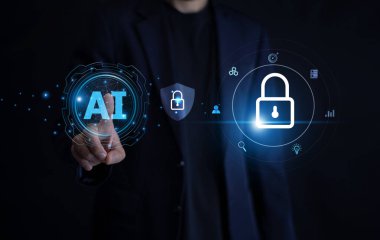 İş adamı, mahremiyeti korumak ve veri güvenliğini etkili bir şekilde yönetmek için yapay zeka algoritmalarını kullanıyor. Veri güvenliği için yapay zeka teknolojisi