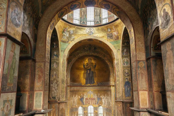 Ukrajina Kyjev 2023 Interiér Kostela Sofie Zlatá Mozaika Panny Marie — Stock fotografie
