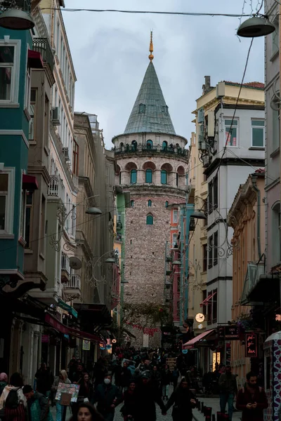 Istanbul Turkey Grudzień 2022 Wieża Galata Mglistym Porannym Teledysku Galata — Zdjęcie stockowe