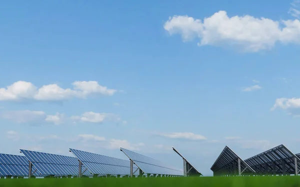 Photovoltaik Kraftwerk Für Alternative Energie Aus Der Sonne Für Stadt — Stockfoto