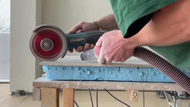 Video Footage Taking Measurements Further Cutting Tiles Using Diamond Cutter — Video Stock
