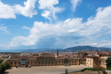 Floransa 'nın Pitti Sarayı' ndan panoramik manzarası veya İtalya Floransa 'daki Palazzo Pitti