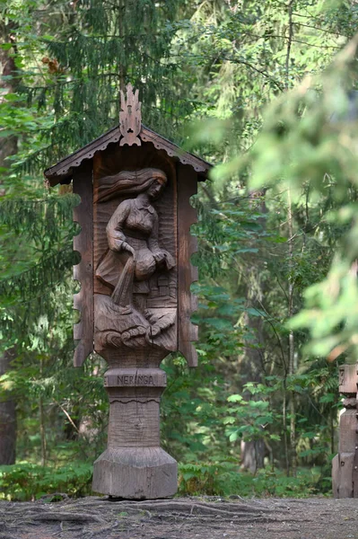 Juodkrante Lituânia Agosto 2022 Antigas Esculturas Madeira Floresta Witch Hill — Fotografia de Stock