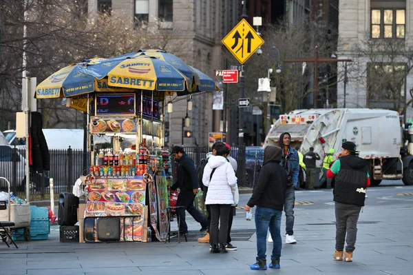 New York Février 2023 Chariot Nourriture Rue Dans Rue Manhattan — Photo