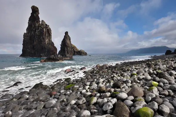 Volcanic Rocks Formations Atlantic Ocean Cost Ribeira Janela Porto Moniz — Fotografia de Stock