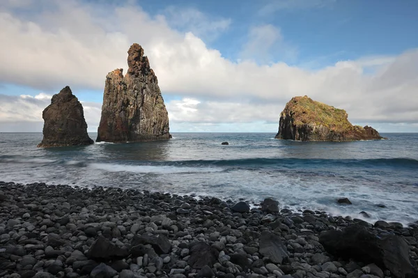 Portekiz Madeira Adasındaki Porto Moniz Yakınlarında Ribeira Janela Volkanik Kaya — Stok fotoğraf