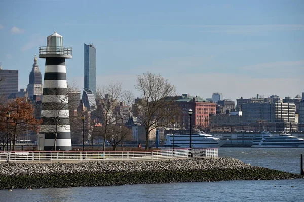 2023年2月15日アメリカ合衆国ニュージャージー州ジャージーシティ 英語版 レフラック ポイント灯台 英語版 — ストック写真