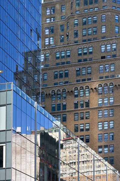 New York Février 2023 Bâtiments Bureaux Modernes Vintage Reflétant Manhattan — Photo