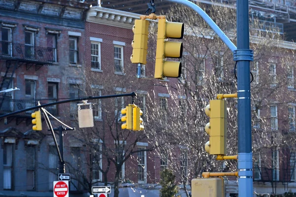 Φώτα Κυκλοφορίας Του Δρόμου Στη Νέα Υόρκη Ηπα — Φωτογραφία Αρχείου