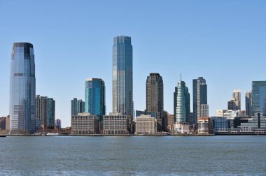 New York City - 18 Şubat 2023: Jersey City şehir merkezi, Manhattan limanı, New York City, ABD