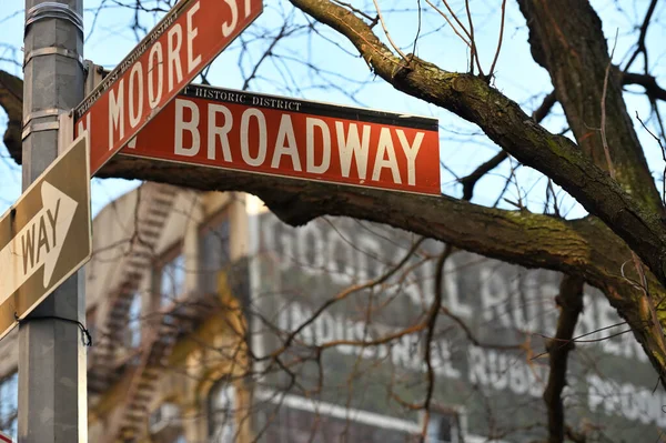 Назва Вулиці Бродвею Манхеттені Нью Йорк — стокове фото