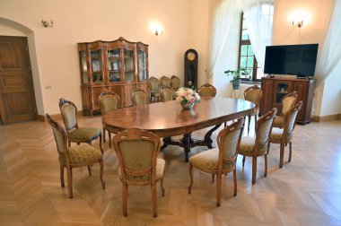 Raudondvaris, Litvanya - 08 Eylül 2023: Raudondvaris Malikanesi, Gotik-Rönesans üst düzey konutu, Litvanya.