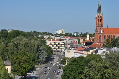 Bialystok, Polonya, 20 Haziran 2024: Bialystok, Polonya 'da şehir merkezinde ana cadde.