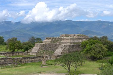Monte Alban, Meksika - 10 Temmuz 2023: Meksika 'da Monte Alban, Monte Alban, Oaxaca, Meksika.