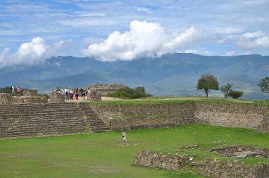 Monte Alban, Meksika - 10 Temmuz 2023: Meksika 'da Monte Alban, Monte Alban, Oaxaca, Meksika