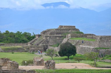 Monte Alban, Meksika - 10 Temmuz 2023: Meksika 'da Monte Alban, Monte Alban, Oaxaca, Meksika