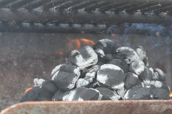 Barbecue Campeggio — Foto Stock