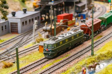 Aziz Pettersburg, Rusya - 12 Haziran, 2021. Rusya Federasyonu 'nun başlıca cazibesiyle Rusya' nın en büyük bölge modeli olan Büyük Maket Rusya 'nın içi.