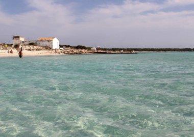 Es Trenc sahilinin güzel manzarası, Mallorca, İspanya