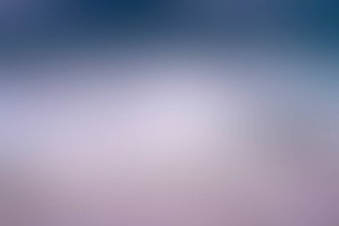 Ağ, sunumlar ve baskılar için soyut pembe, deniz mavisi, mor bulanık renk gradyanı. Açık gün batımı alacakaranlığı 