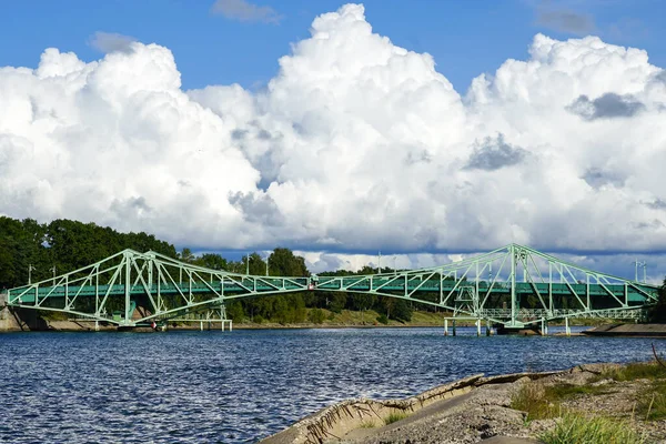 Oskara Kalpaka Bridge Historical Rotatable Riveted Steel Construction Car Bridge — Stock Photo, Image