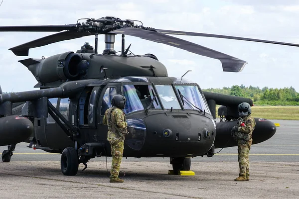 Liepaja Lettország Augusztus 2022 Sikorsky Black Hawk Helikopter Pilótákkal Felszállás — Stock Fotó