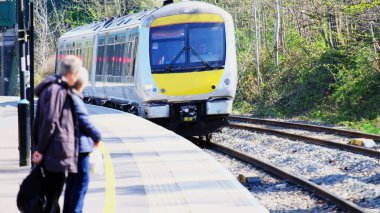 Dizel motorlu tren istasyonu İngiliz tren istasyonu UK