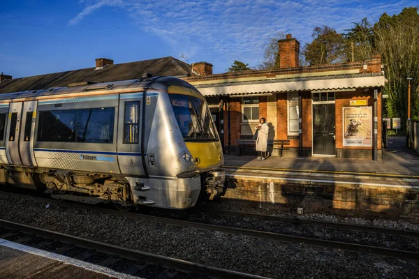 Diesel Passageiros Pendulares Trem Britânico Ferroviário — Fotografia de Stock