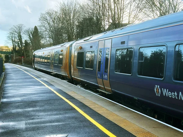 イギリスの鉄道ディーゼル列車 — ストック写真