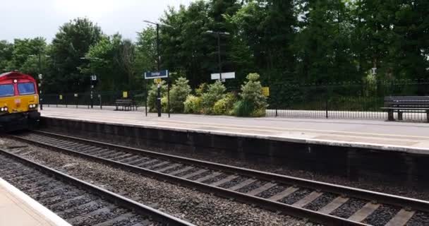 Nákladní Osobní Vlaky Dieselové Motory Britských Kolejích — Stock video