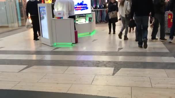 Interno Del Centro Commerciale Touchwood Centro Commerciale Solihull West Midlands — Video Stock