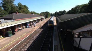 Dizel yolcu treni UK