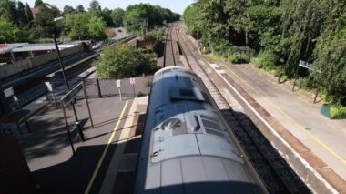 Dizel yolcu treni UK