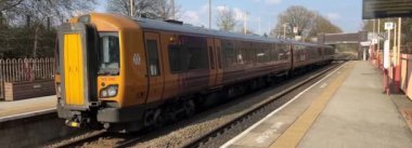 Dizel yolcu treni UK