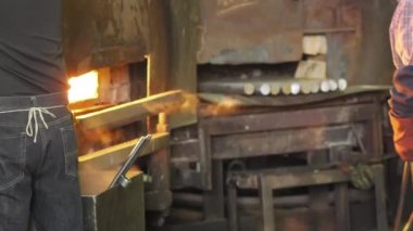 İngiliz Birmingham 'da fabrika iç mimarisi.