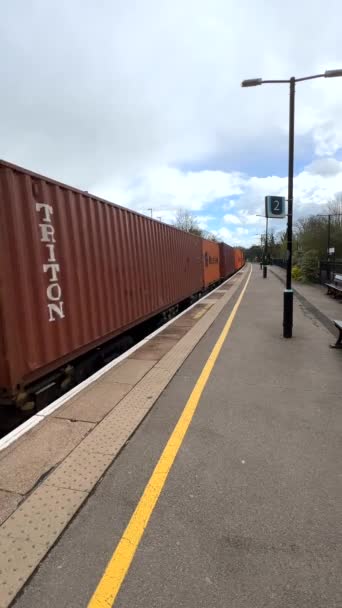 British Rail Network Rail Station Dorrisge Solihull West Midlands England – stockvideo