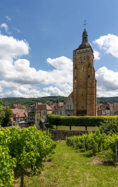 Церковь Сен Жюст Арбуа Арбуа Виноградниками Летом Юре Франция Стоковое Изображение