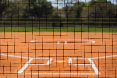 boş bir softball sahası oyun için hazır