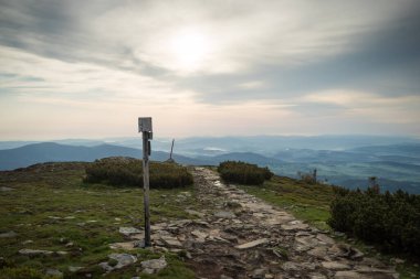 Babia Gra 'ya giden yol, Gowniak